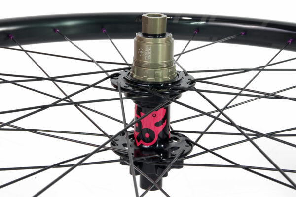 NoTubes rims laced in a 3 cross pattern