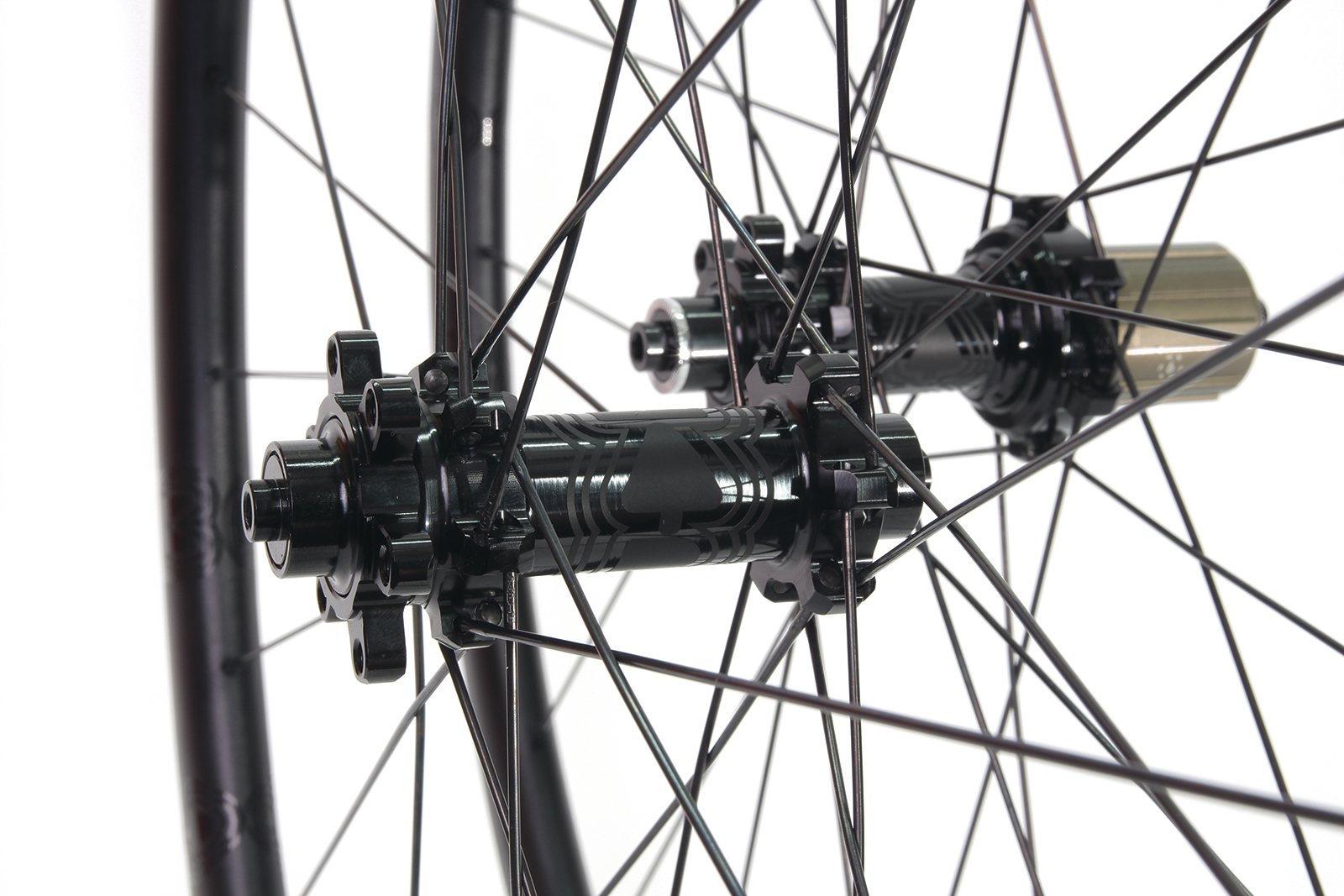 Map straight-pull hubs with 2 cross lacing
