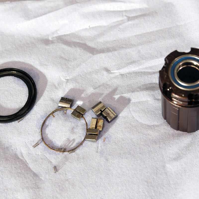 hub servicing