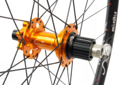 Monitor alu 6-bolt boost orange hub and nipples