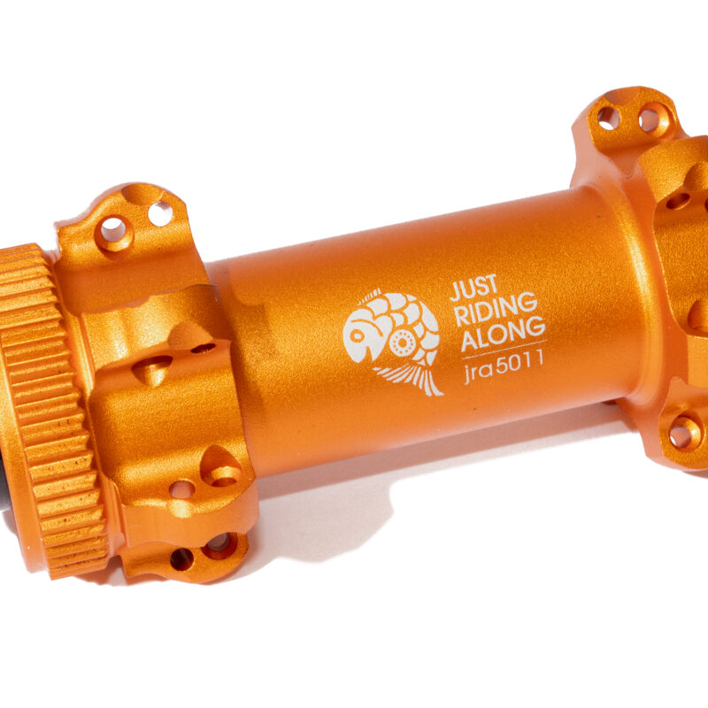 centre-lock straight-pull front hubs