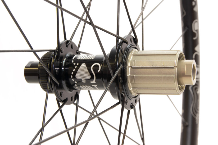 Centre-lock J-bend rear hub with Shimano freehiub and 12x142 axle