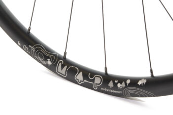 Map rim with original etched design and black spoke nipples