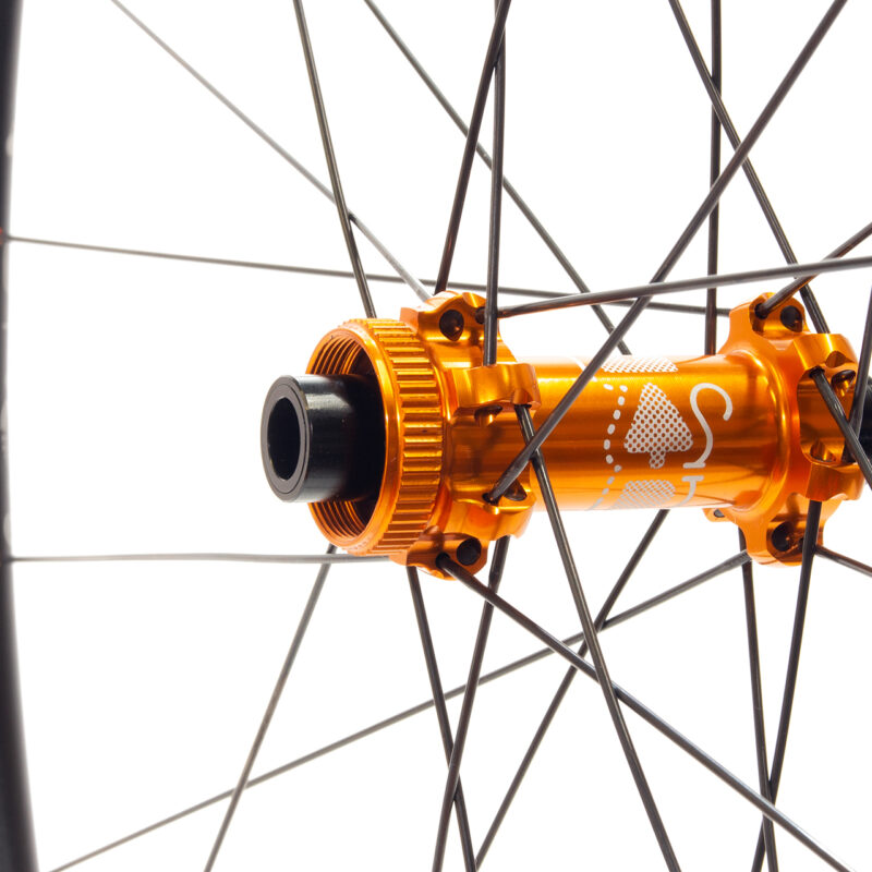 Map centre-lock straight-pull wheel in orange