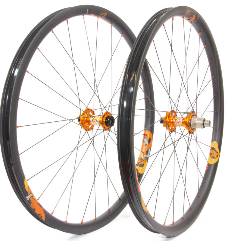 Knarr XC 30 carbon wheels