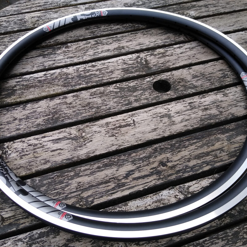 Industry Nine road rim - rim brake