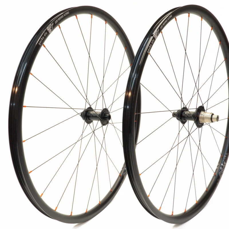 Gecko all wheelset with J-bend hubs