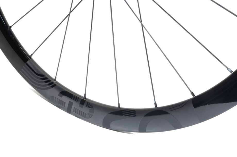 Vindr carbon disk brake wheels