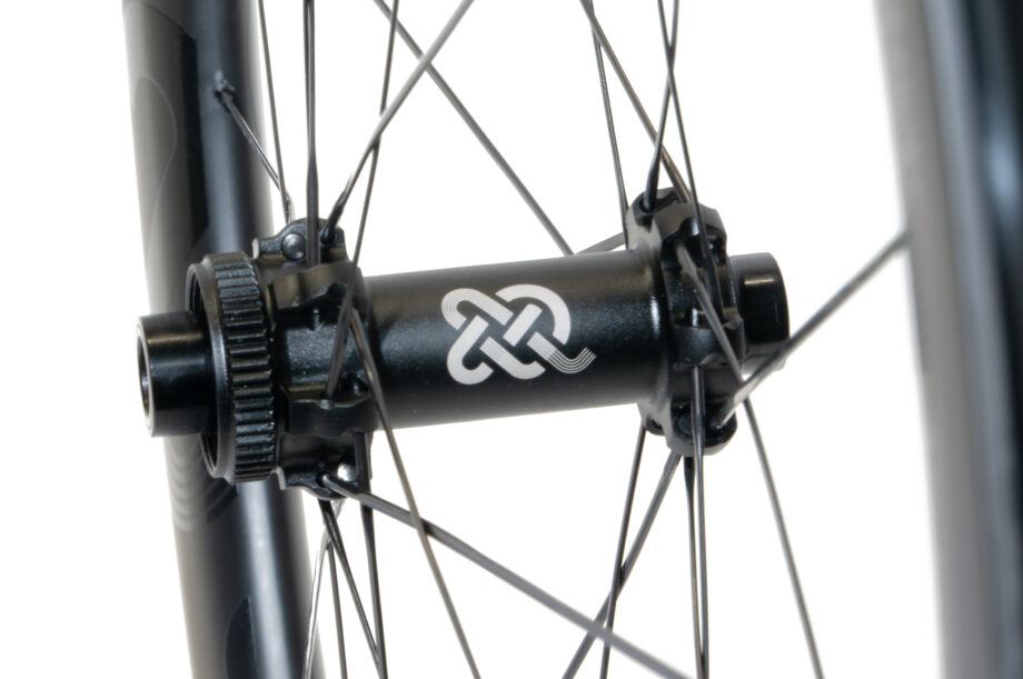 Vindr carbon disk brake wheels